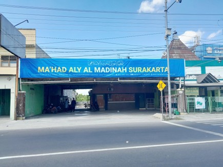 Ma'had Aly Al Madinah Surakarta